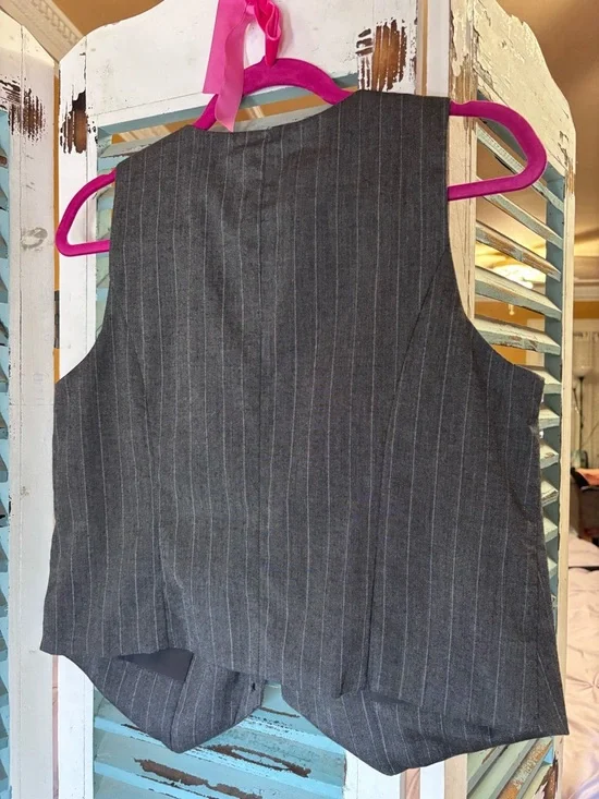 A NEW DAY pinstripe corporate chic vest - Picture 2 of 12